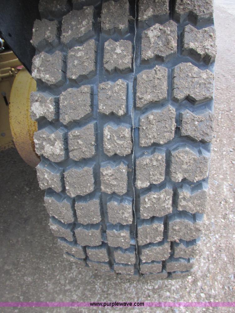 image for item I2633 2009 Caterpillar 140M AWD motor grader