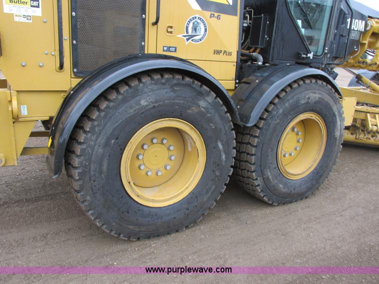 image for item I2633 2009 Caterpillar 140M AWD motor grader
