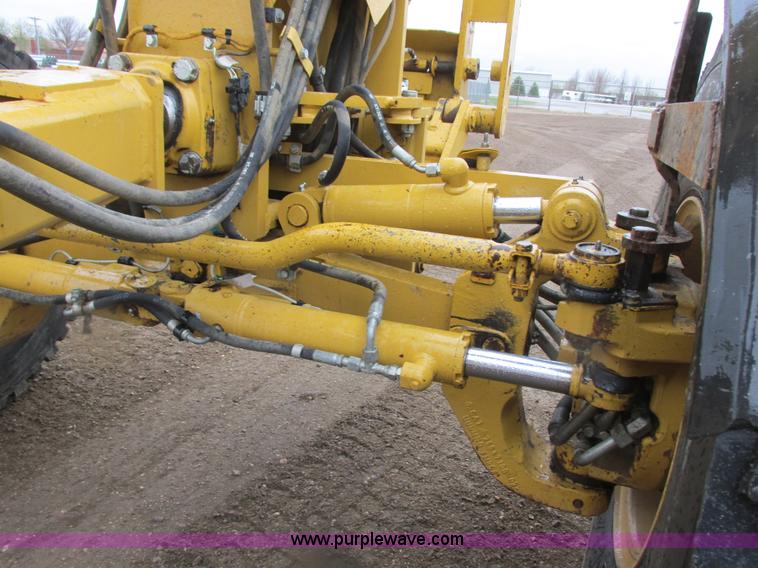 image for item I2633 2009 Caterpillar 140M AWD motor grader