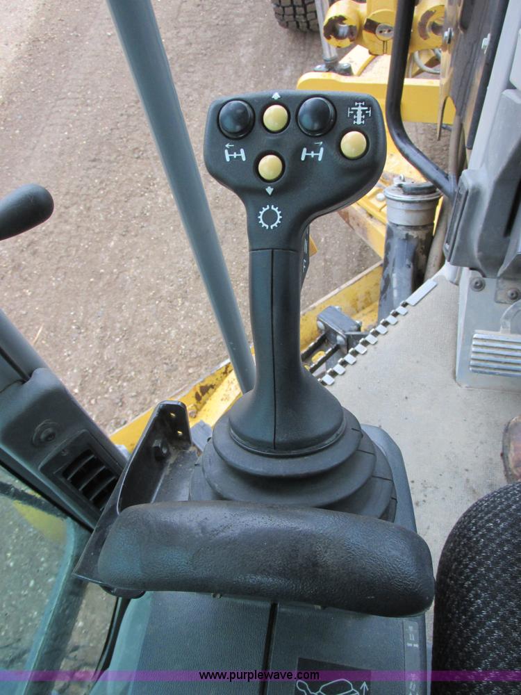 image for item I2633 2009 Caterpillar 140M AWD motor grader