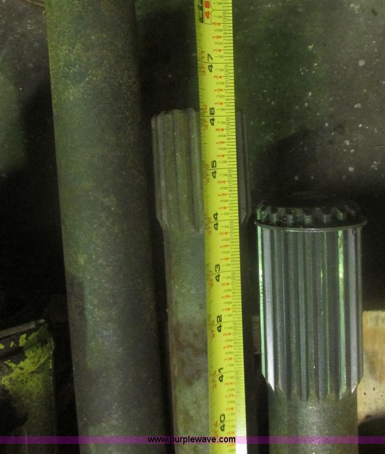 image for item I2635 Assorted Terex TS14 scraper parts