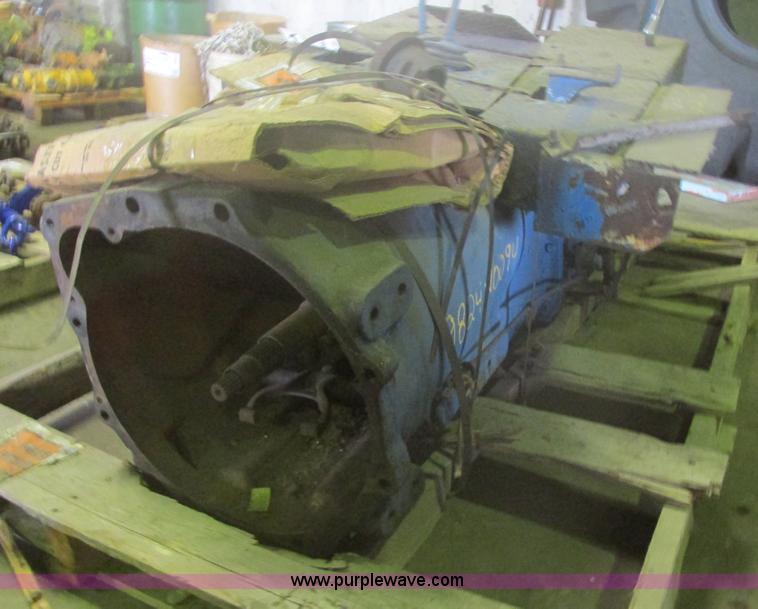 image for item I2652 Ford 5000 tractor transmission
