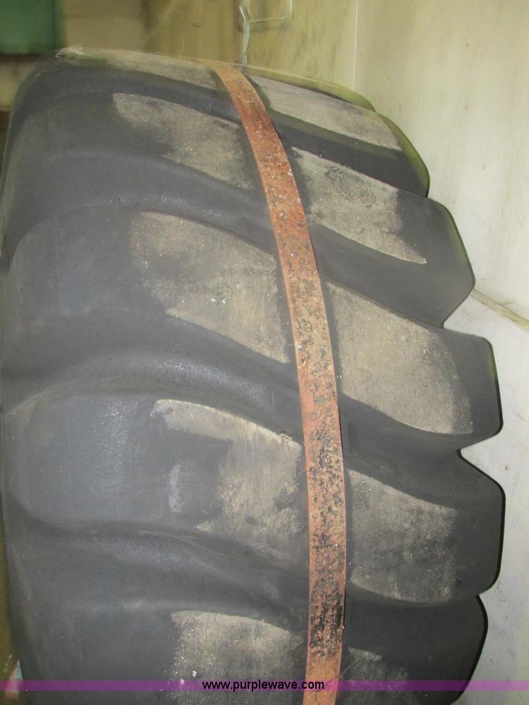 image for item I2655 (2) Goodyear 29.5-25 E-3 tires