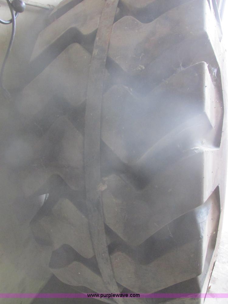 image for item I2657 (2) Firestone 29.5-25 L-5 loader or dozer tires