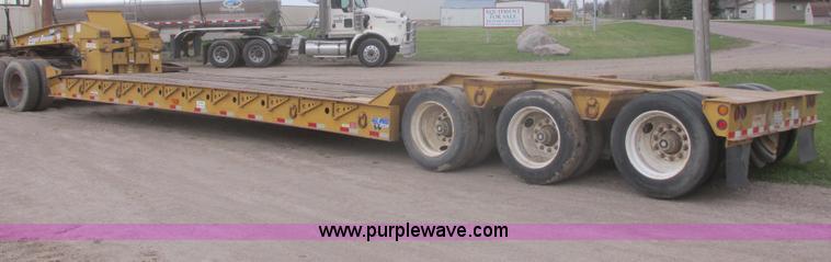 image for item I2692 2000 Eager Beaver 50GSL triple axle detachable lowboy trailer