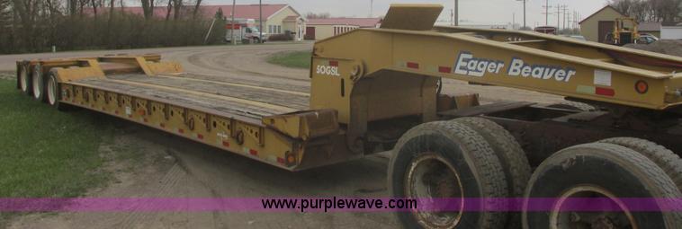 image for item I2692 2000 Eager Beaver 50GSL triple axle detachable lowboy trailer