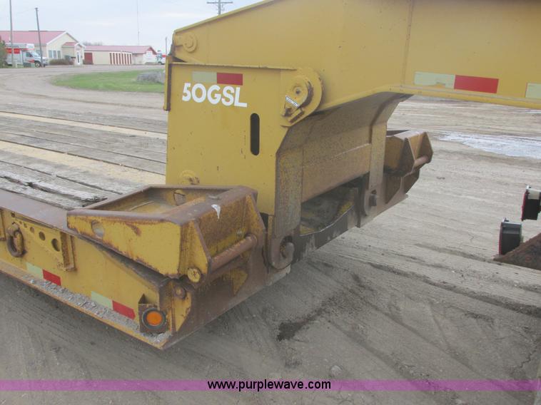 image for item I2692 2000 Eager Beaver 50GSL triple axle detachable lowboy trailer