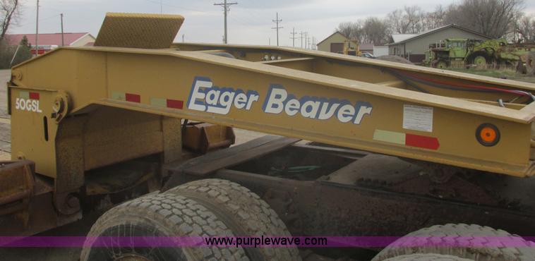 image for item I2692 2000 Eager Beaver 50GSL triple axle detachable lowboy trailer