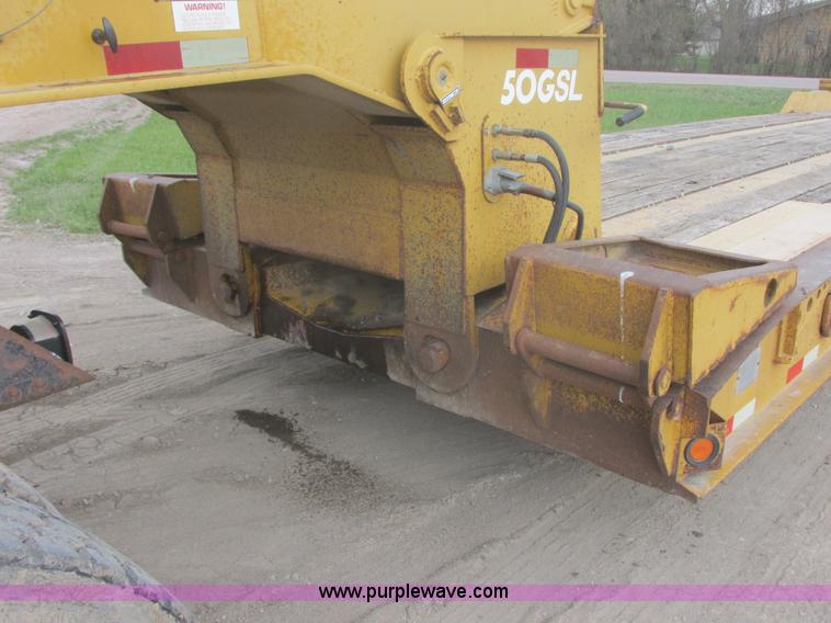 image for item I2692 2000 Eager Beaver 50GSL triple axle detachable lowboy trailer