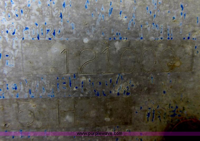 image for item I2692 2000 Eager Beaver 50GSL triple axle detachable lowboy trailer