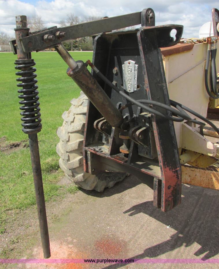 image for item I2695 1979 Champion 740A articulated motor grader
