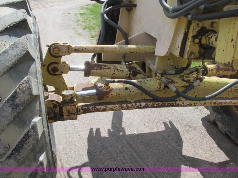 image for item I2695 1979 Champion 740A articulated motor grader