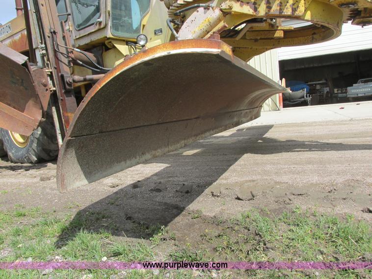 image for item I2695 1979 Champion 740A articulated motor grader