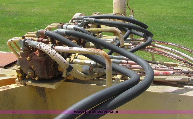 image for item I2695 1979 Champion 740A articulated motor grader