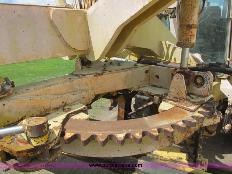 image for item I2695 1979 Champion 740A articulated motor grader