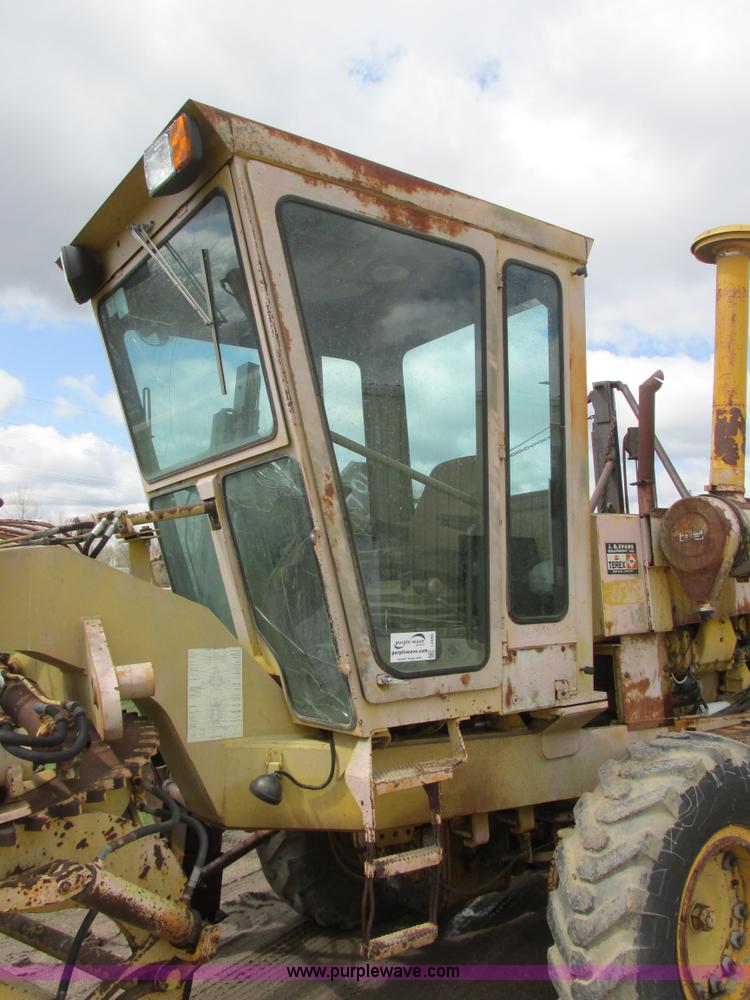 image for item I2695 1979 Champion 740A articulated motor grader