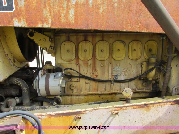 image for item I2695 1979 Champion 740A articulated motor grader