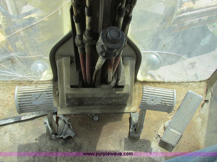 image for item I2695 1979 Champion 740A articulated motor grader