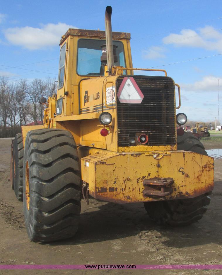 image for item I2702 1979 Fiat-Allis 745C wheel loader