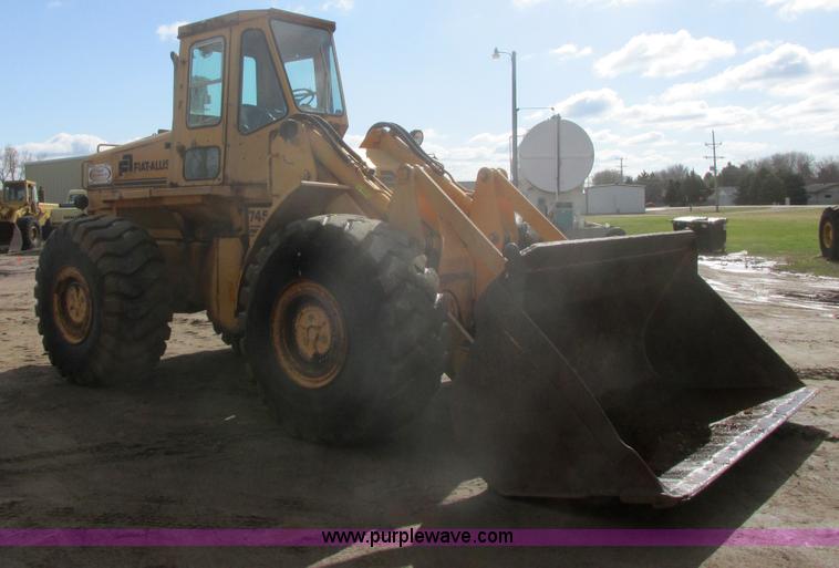 image for item I2702 1979 Fiat-Allis 745C wheel loader