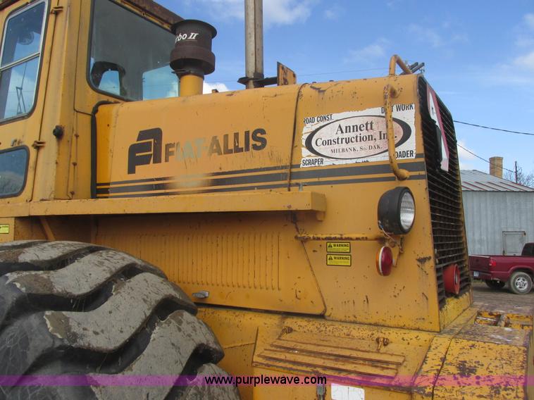 image for item I2702 1979 Fiat-Allis 745C wheel loader