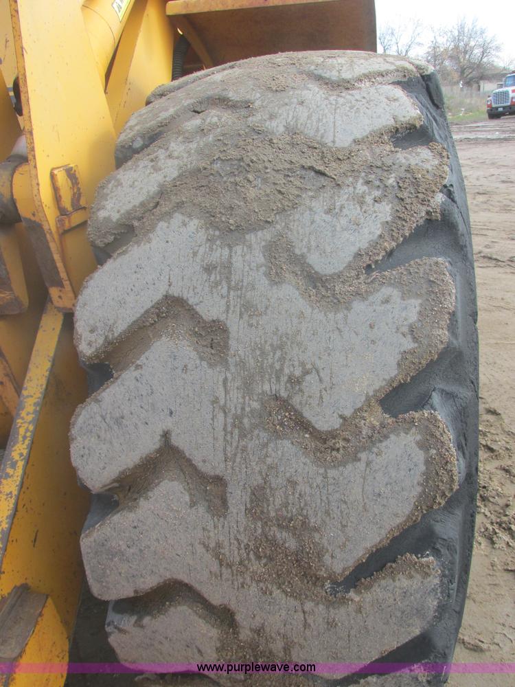 image for item I2702 1979 Fiat-Allis 745C wheel loader