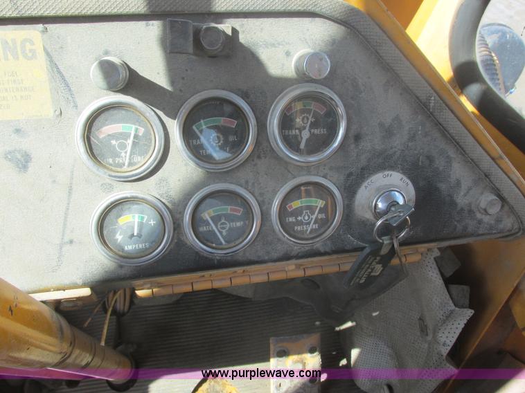 image for item I2702 1979 Fiat-Allis 745C wheel loader