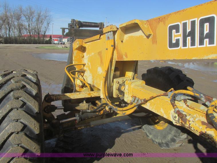 image for item I2704 1984 Champion 740B motor grader
