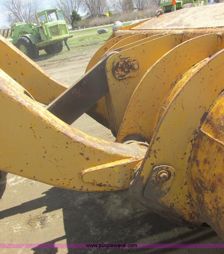 image for item I2705 1979 Hough-International H90E wheel loader
