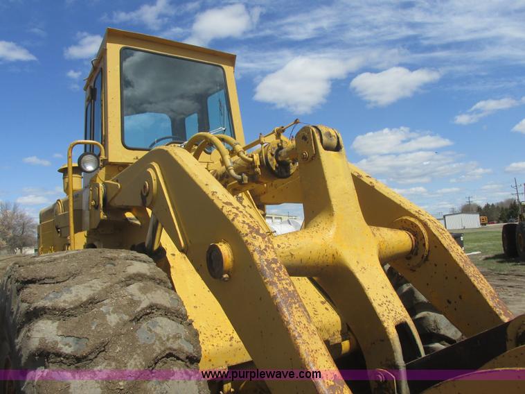 image for item I2705 1979 Hough-International H90E wheel loader