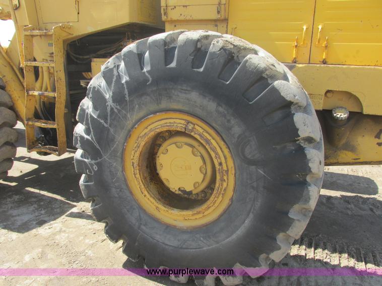 image for item I2705 1979 Hough-International H90E wheel loader