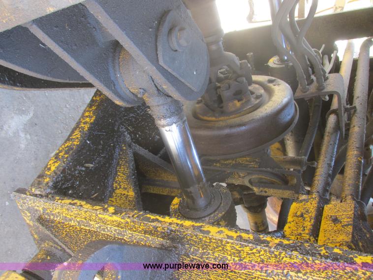 image for item I2705 1979 Hough-International H90E wheel loader