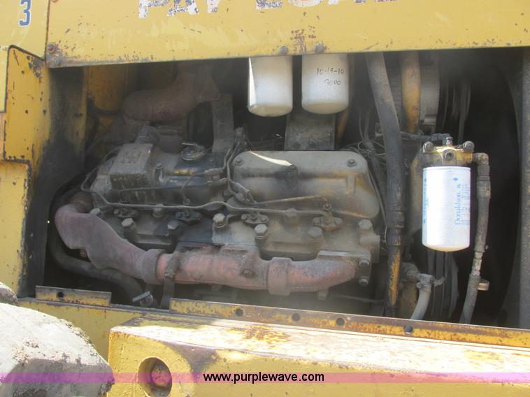 image for item I2705 1979 Hough-International H90E wheel loader