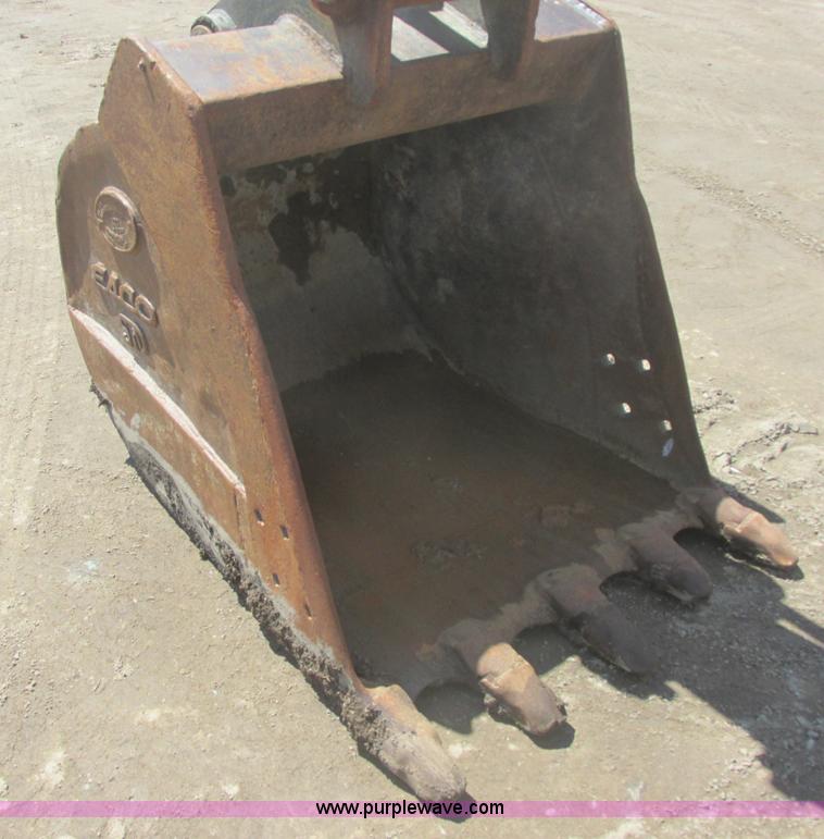 image for item I2706 1994 Komatsu PC200LC-6L excavator