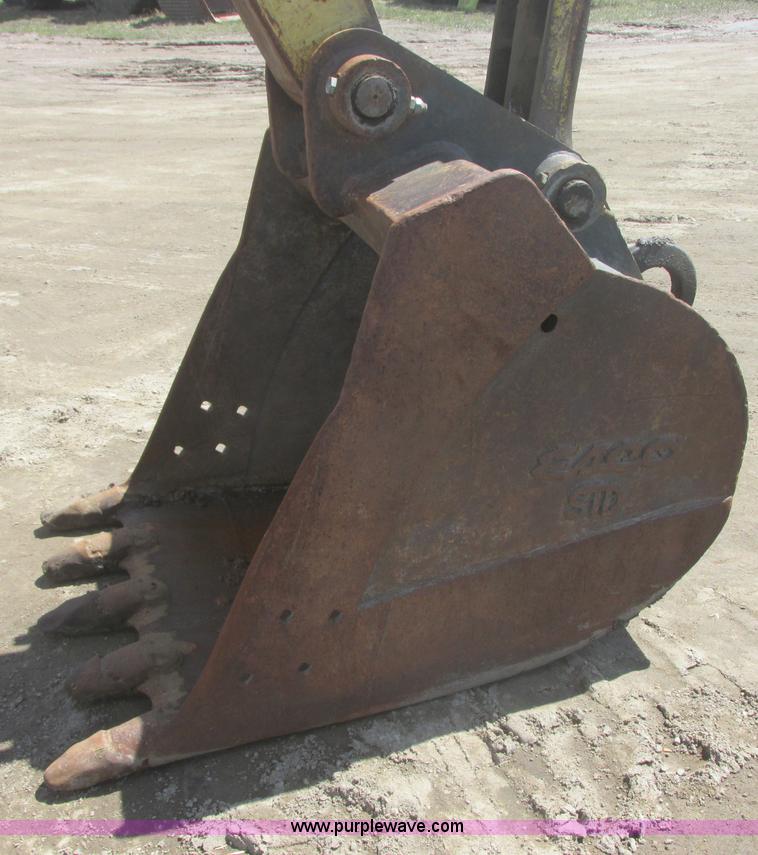 image for item I2706 1994 Komatsu PC200LC-6L excavator