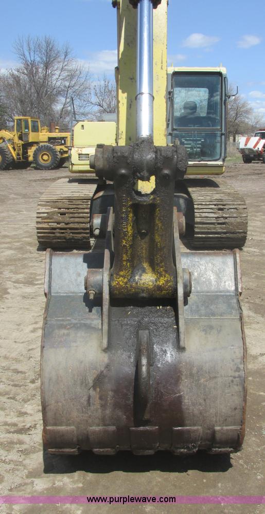 image for item I2706 1994 Komatsu PC200LC-6L excavator