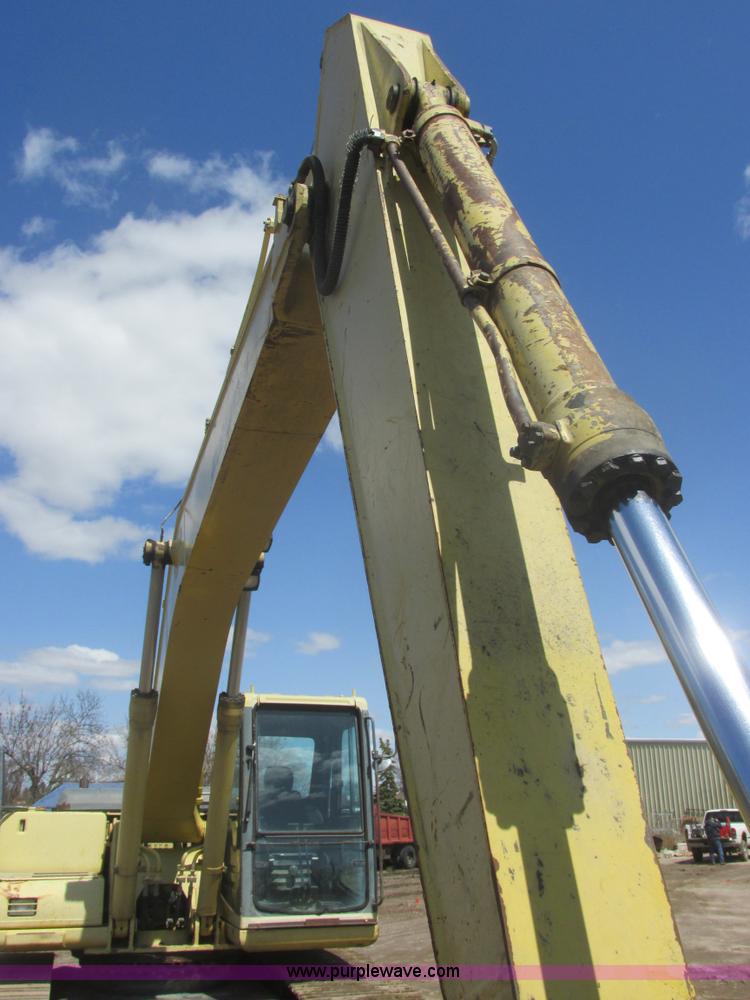 image for item I2706 1994 Komatsu PC200LC-6L excavator