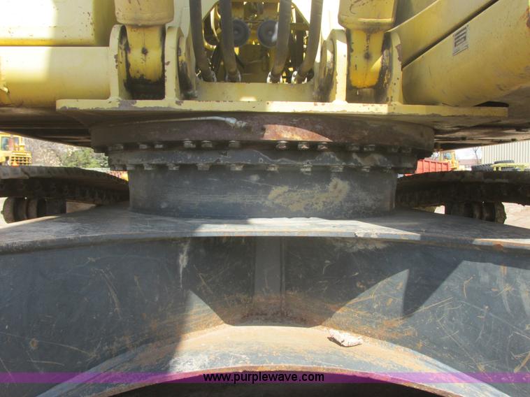 image for item I2706 1994 Komatsu PC200LC-6L excavator