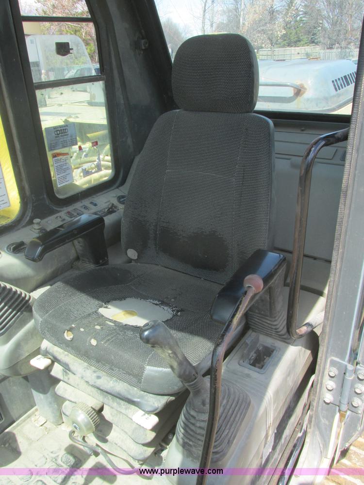 image for item I2706 1994 Komatsu PC200LC-6L excavator