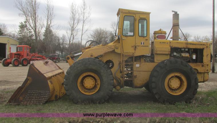 image for item I2708 1979 Hough-International H90 wheel loader