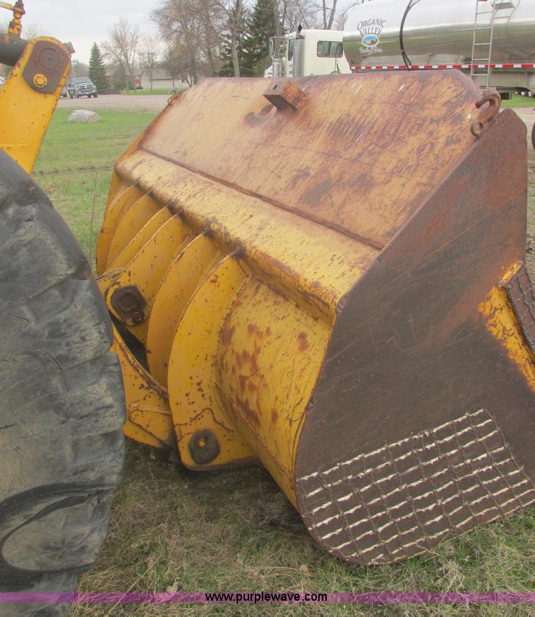 image for item I2708 1979 Hough-International H90 wheel loader