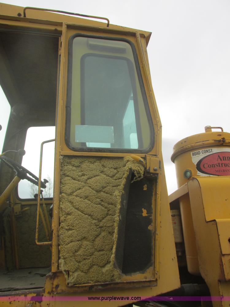 image for item I2708 1979 Hough-International H90 wheel loader