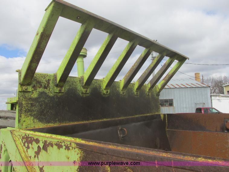 image for item I2710 1969 Terex TS14 scraper