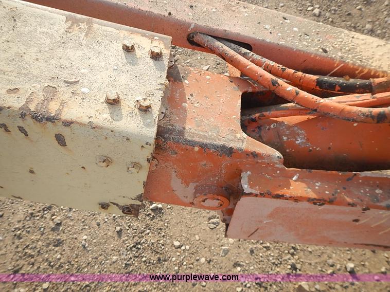 image for item I3618 1990 JLG 60HA boom lift