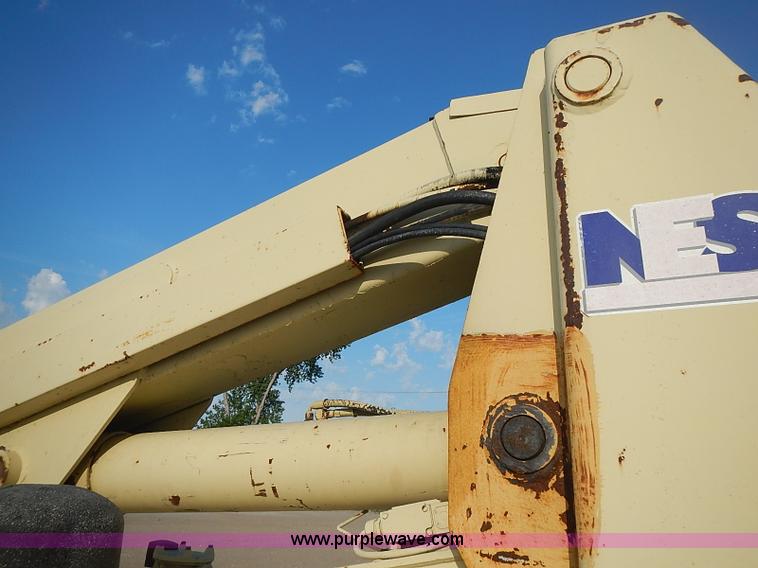 image for item I3618 1990 JLG 60HA boom lift