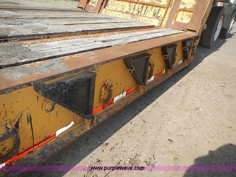 image for item I3620 1986 Load King 403/4DFP lowboy trailer