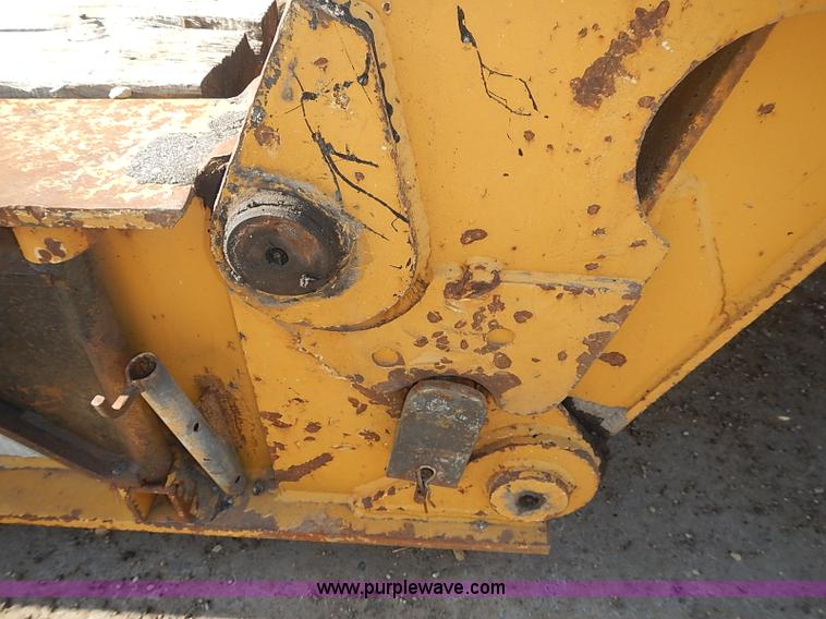 image for item I3620 1986 Load King 403/4DFP lowboy trailer