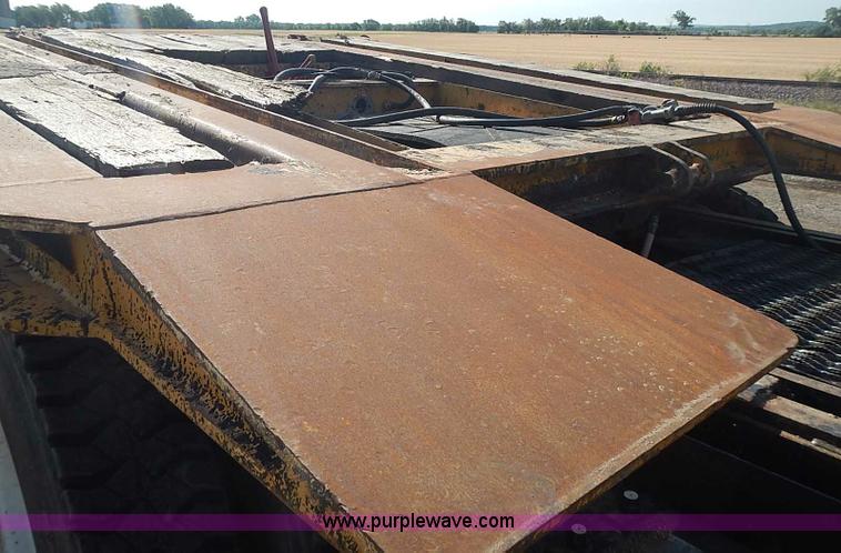 image for item I3620 1986 Load King 403/4DFP lowboy trailer