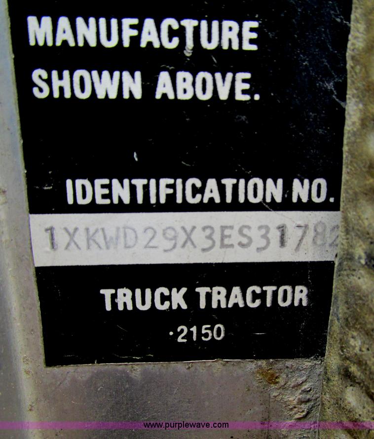 image for item I4180 1984 Kenworth W900 dump truck