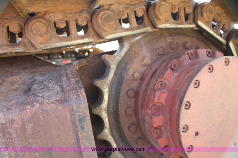 image for item I7466 1995 John Deere 590D excavator